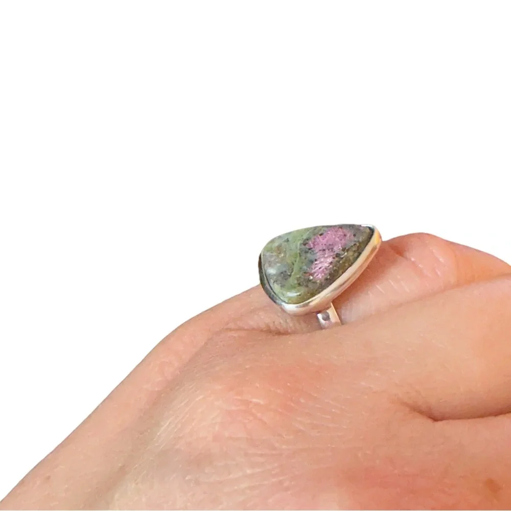 Ruby Zoisite ring in sterling silver 925 size 6 - Picture 3 of 4